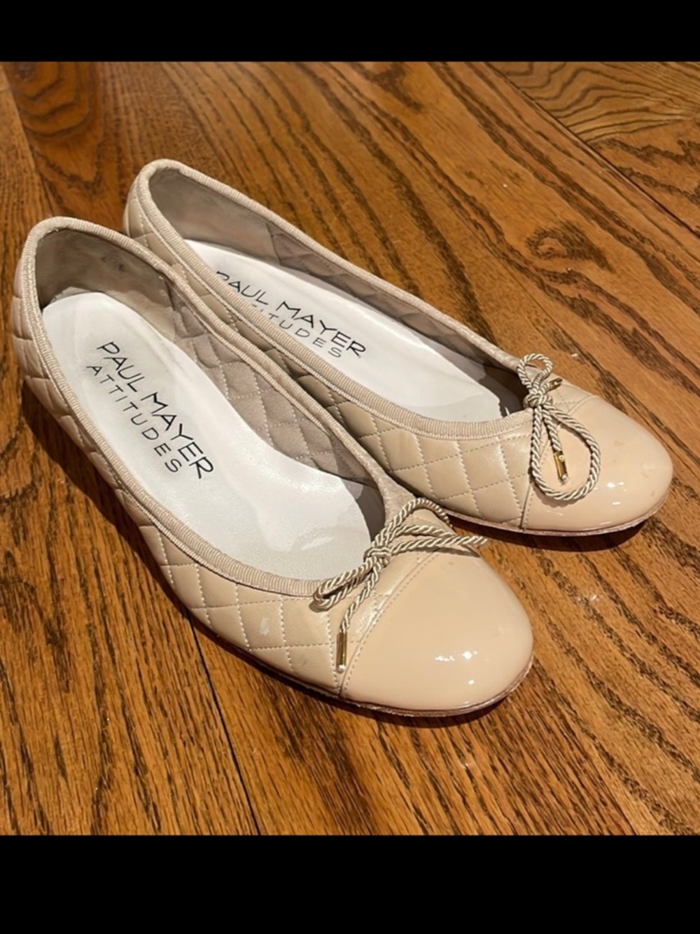 Paul Mayer attitudes quilted kitten heel pump size 6.5